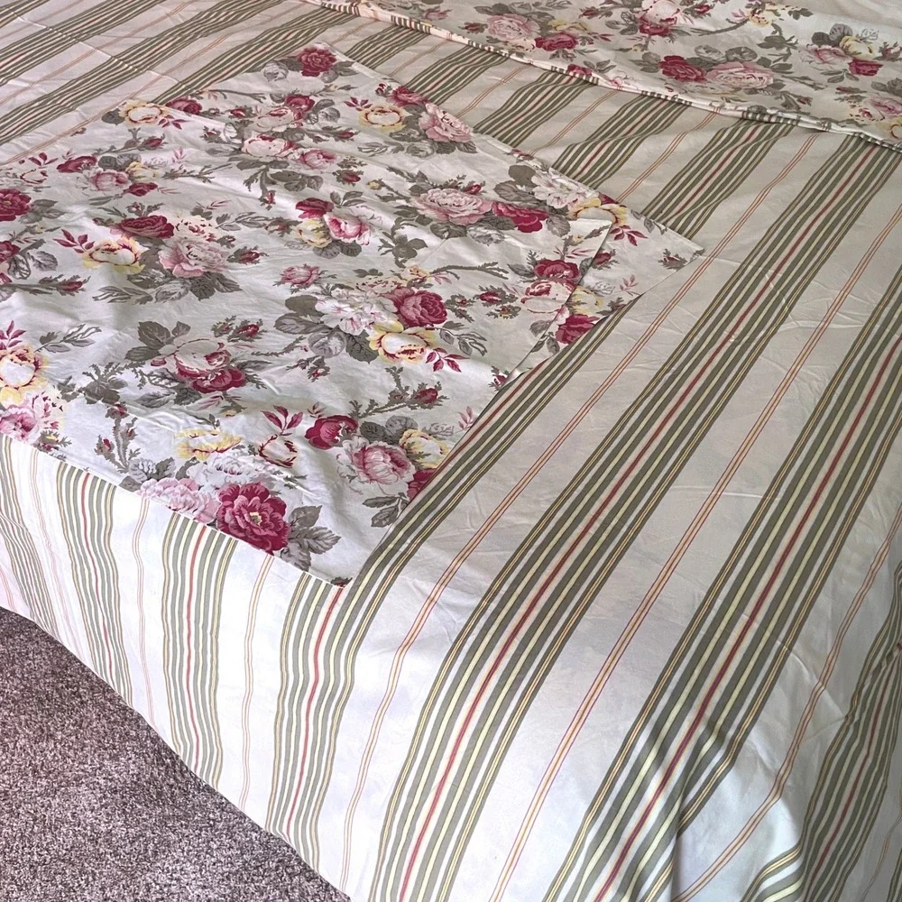 Pottery Barn Duvet Cover 2 Standard Shams Full Size Cream Cabbage Roses Stripes